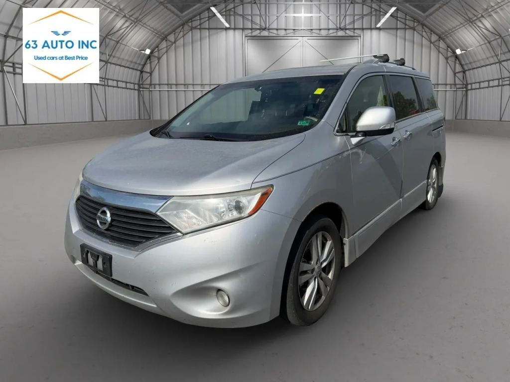 2013 NISSAN Quest
