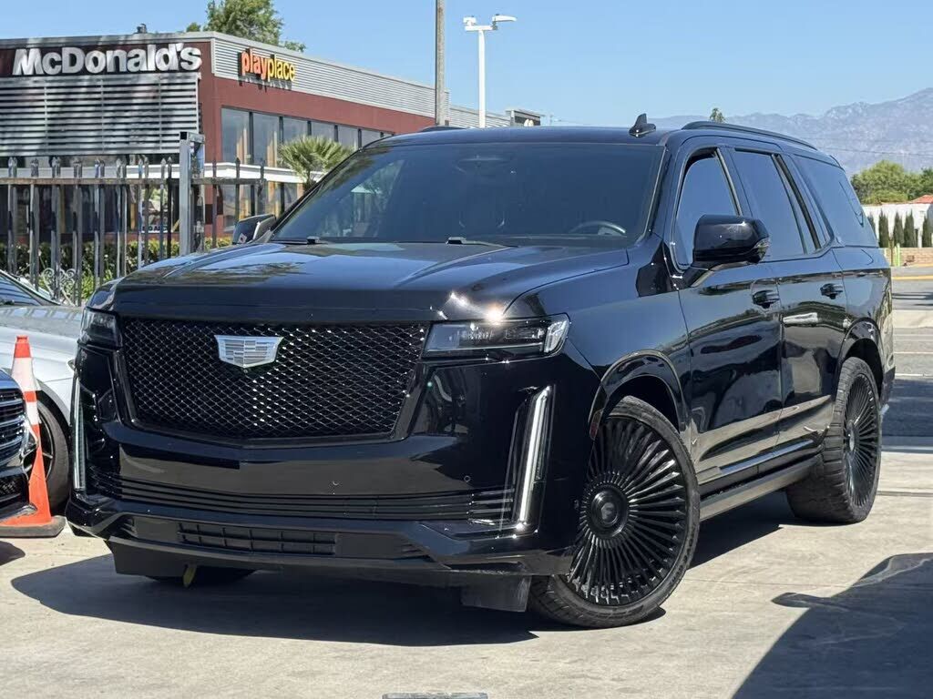 2023 CADILLAC Escalade