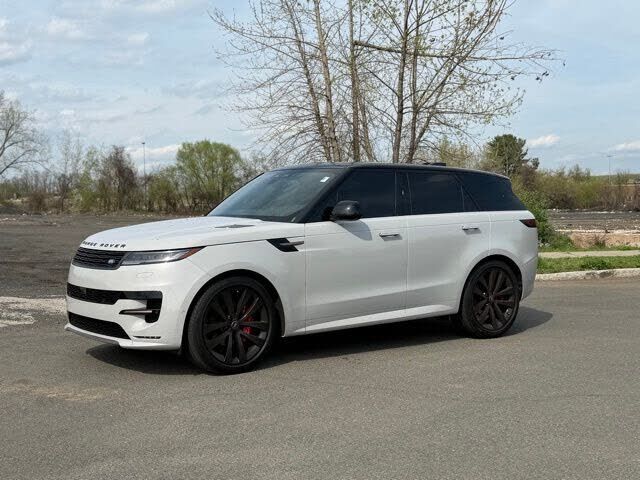 2025 LAND ROVER Range Rover Sport