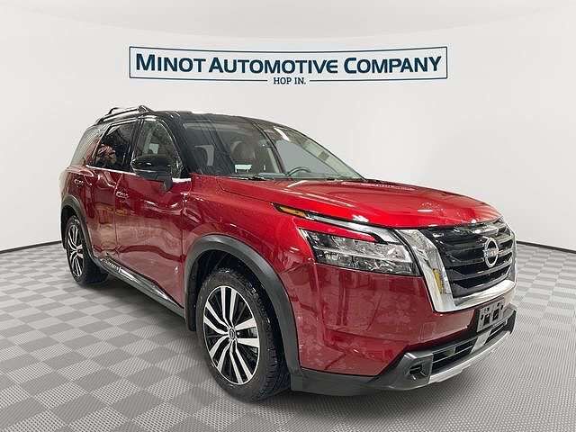 2023 NISSAN Pathfinder