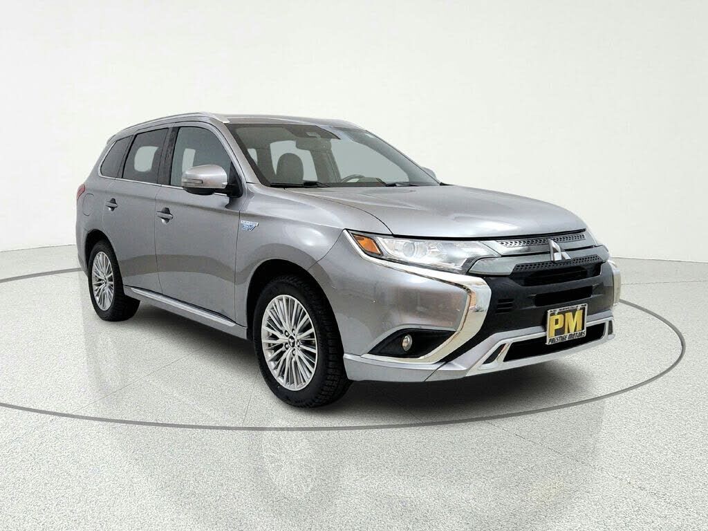 2022 MITSUBISHI Outlander