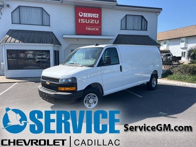 2025 CHEVROLET Express