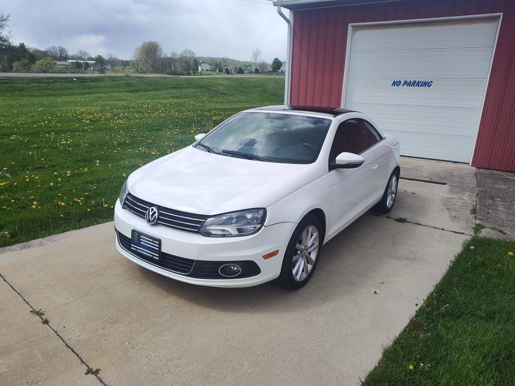 2012 VOLKSWAGEN Eos