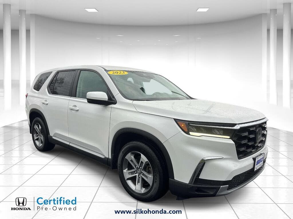 2023 HONDA Pilot