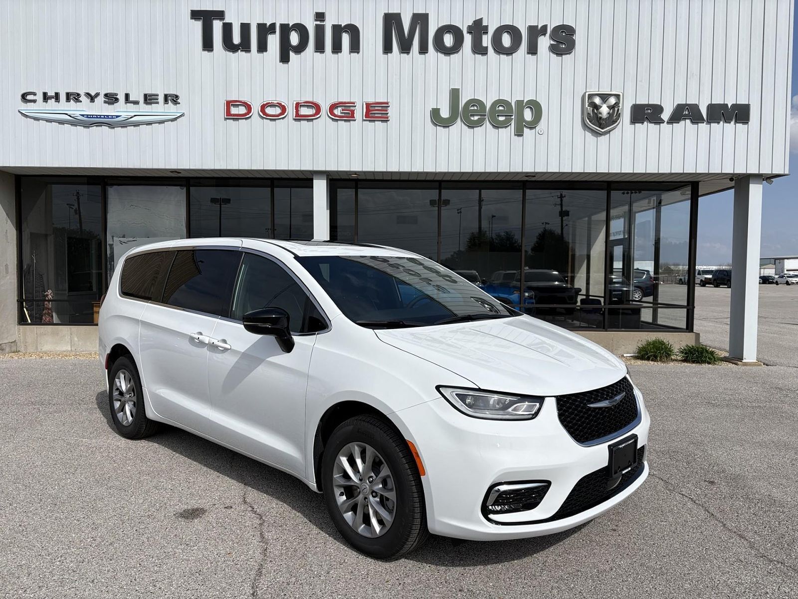 2026 CHRYSLER Pacifica