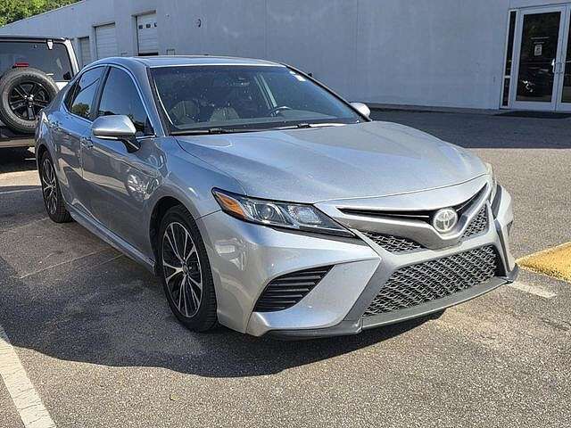 2019 TOYOTA Camry