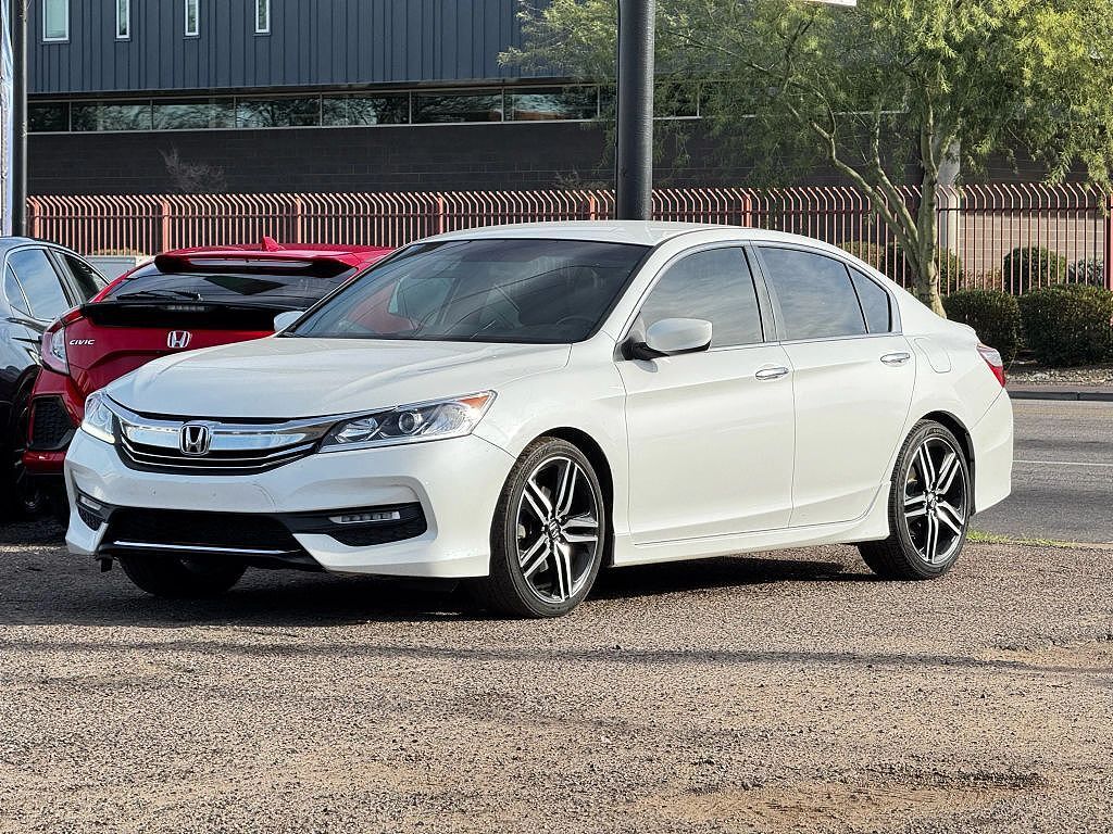 2017 HONDA Accord