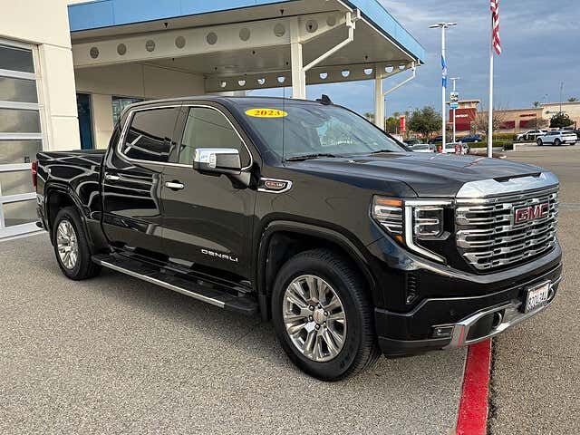 2023 GMC Sierra