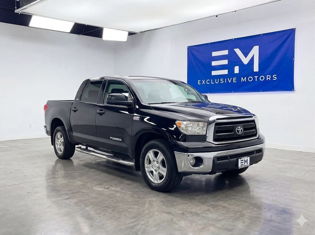 2012 TOYOTA Tundra