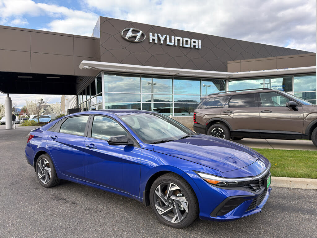 2025 HYUNDAI Elantra