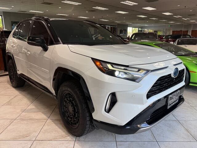 2022 TOYOTA RAV4