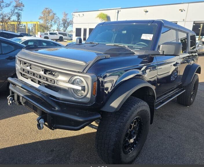 2021 FORD Bronco