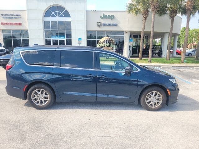 2022 CHRYSLER Pacifica