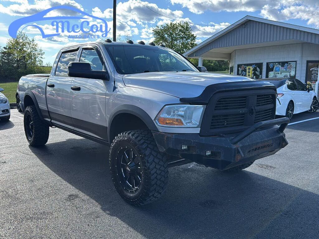 2011 DODGE Ram