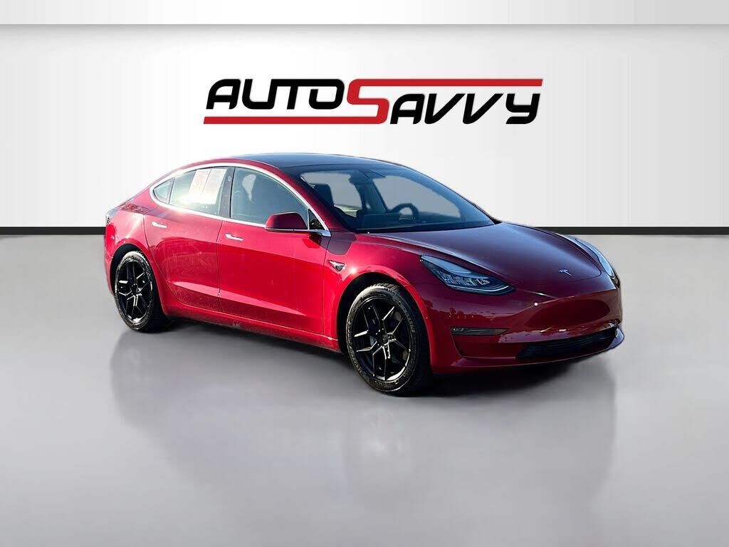 2020 TESLA Model 3