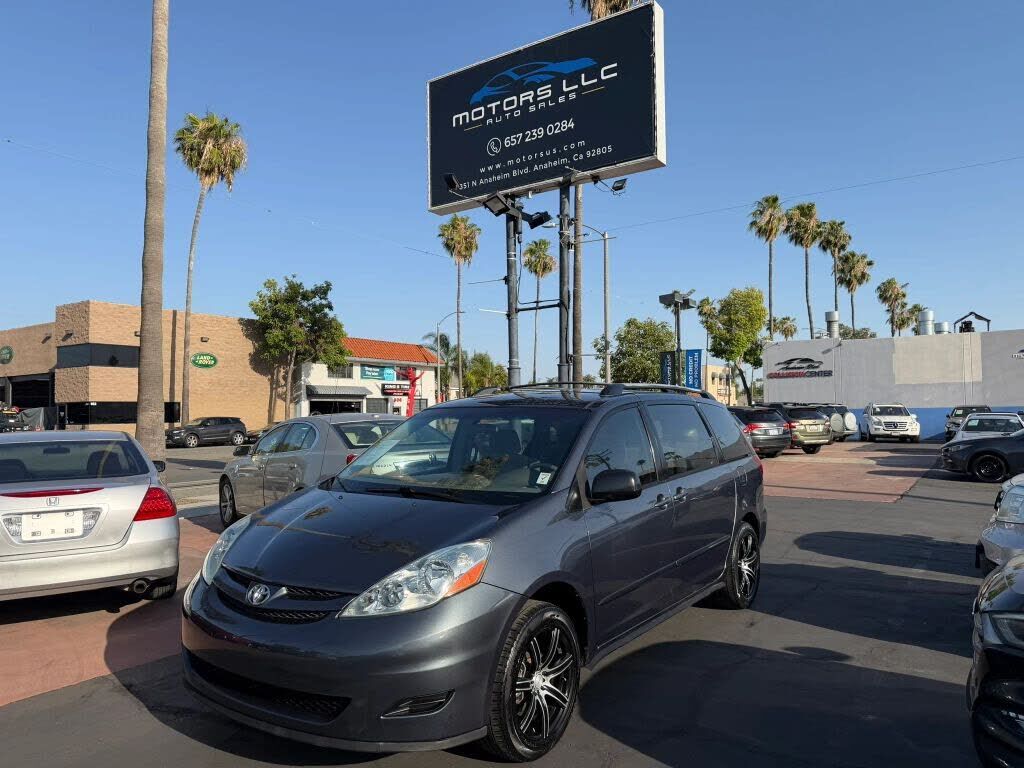2006 TOYOTA Sienna
