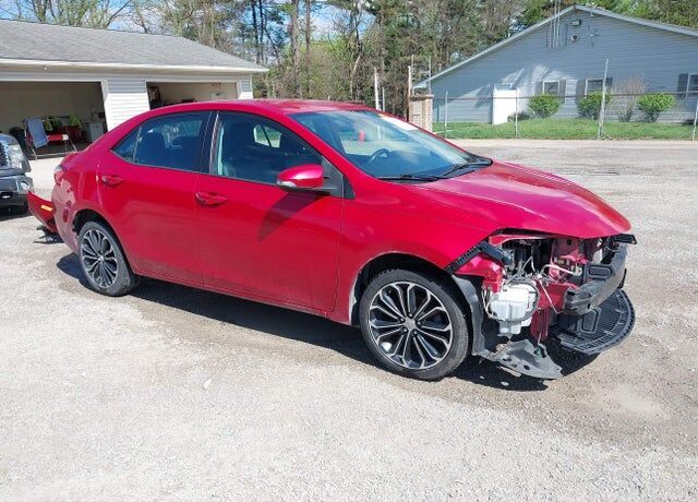 2015 TOYOTA Corolla