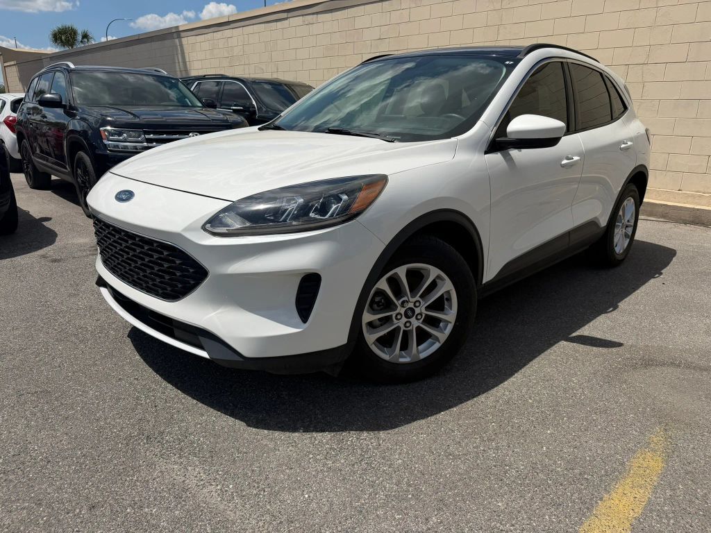 2021 FORD Escape