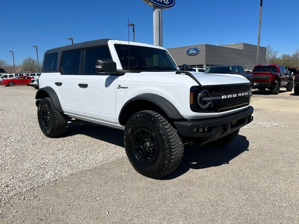 2024 FORD Bronco