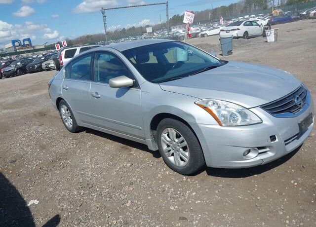 2011 NISSAN Altima