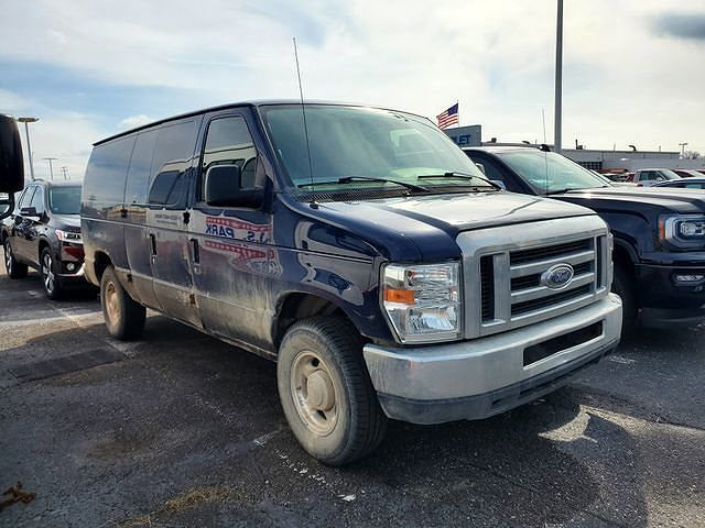 2013 FORD E-250