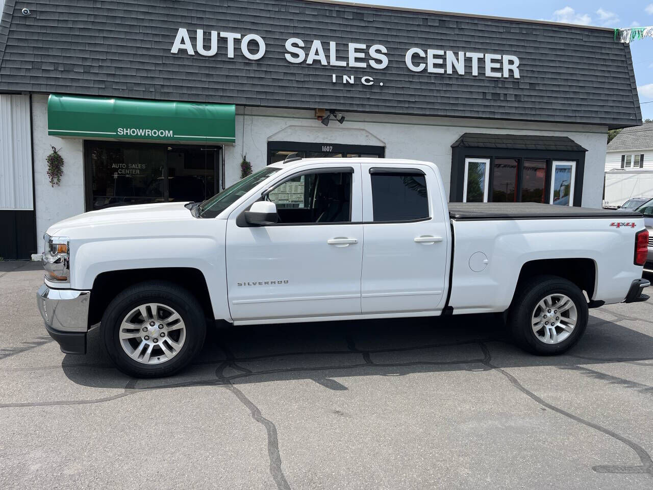 2017 CHEVROLET Silverado