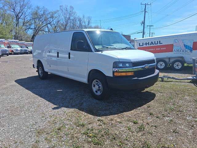 2018 CHEVROLET Express