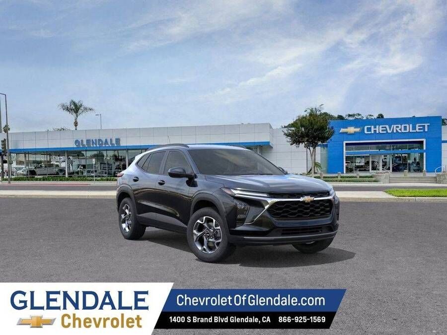 2026 CHEVROLET Trax