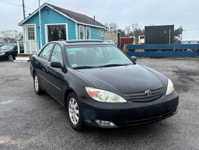 2004 TOYOTA Camry
