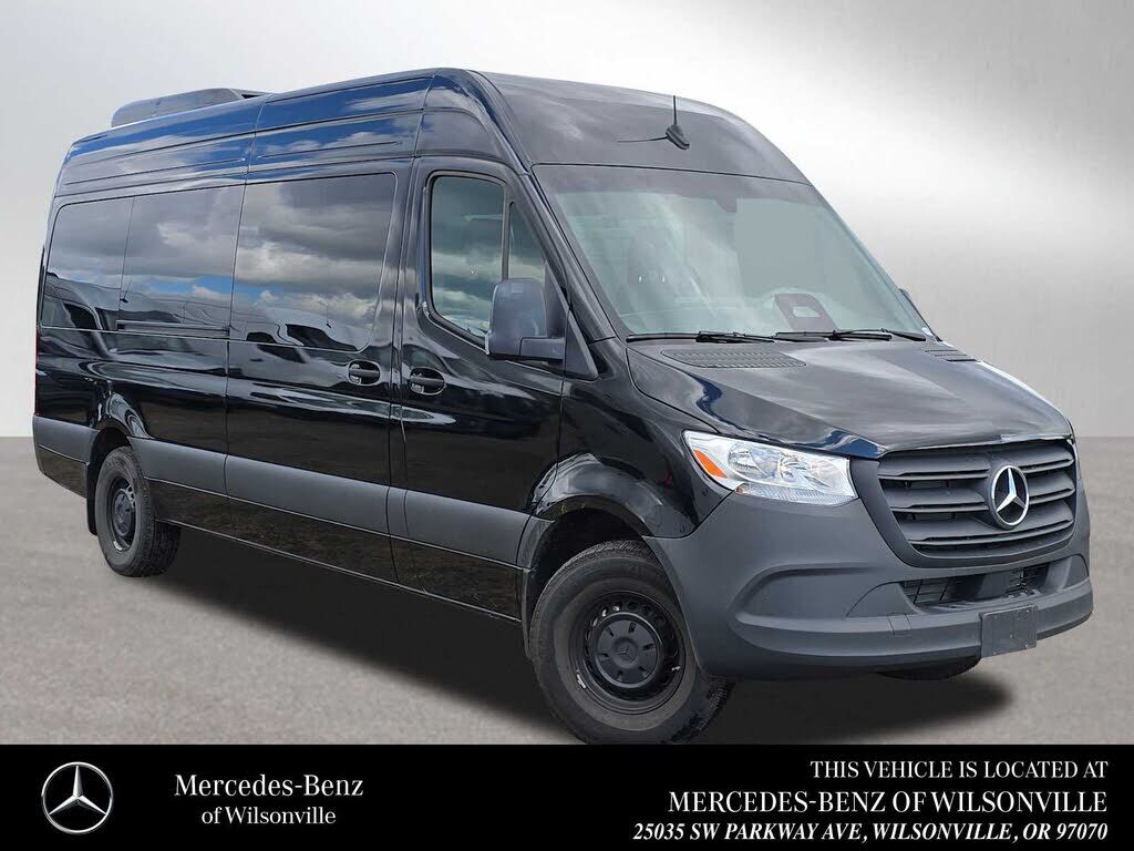 2025 MERCEDES-BENZ Sprinter