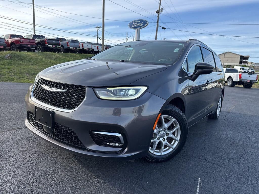 2022 CHRYSLER Pacifica