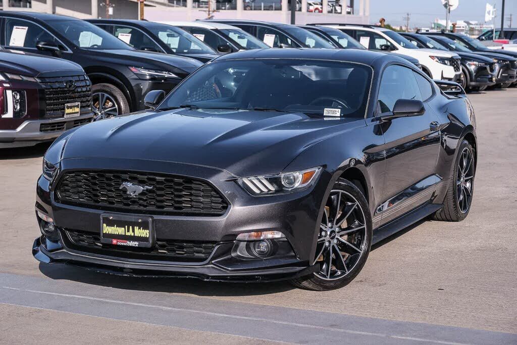 2016 FORD Mustang