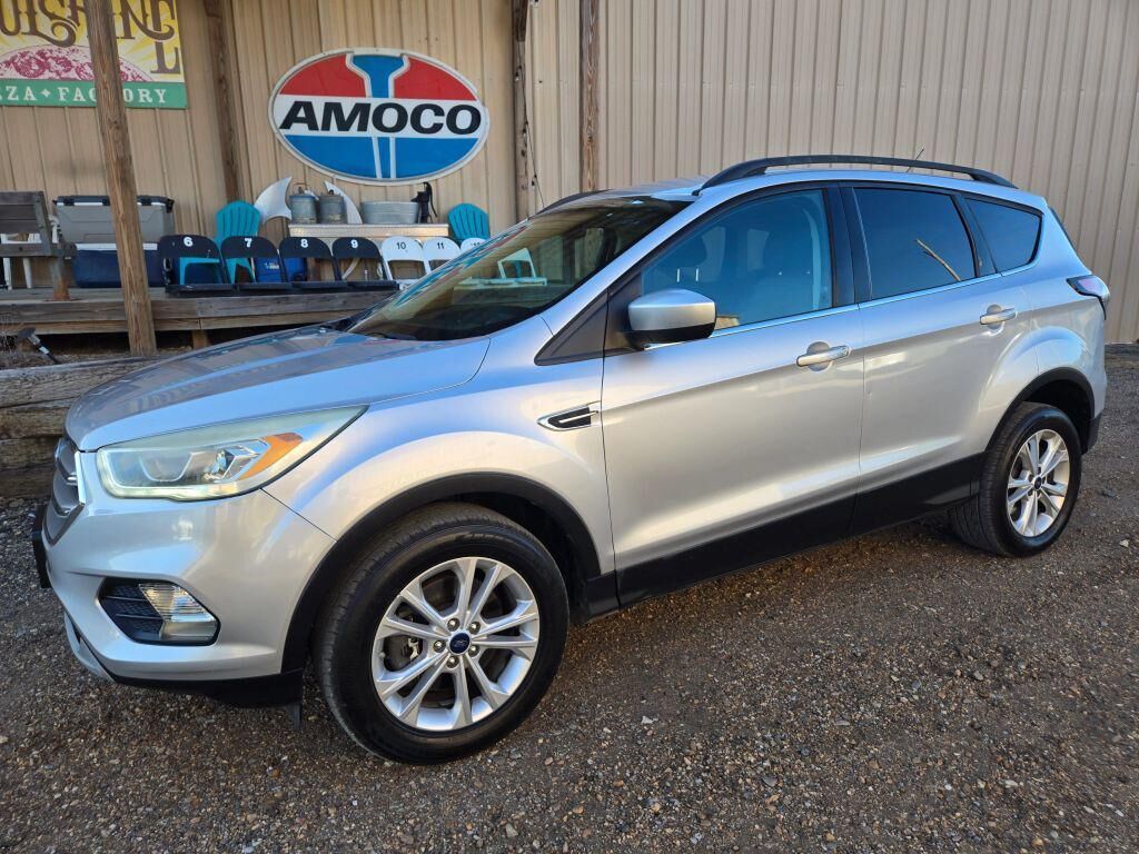 2017 FORD Escape