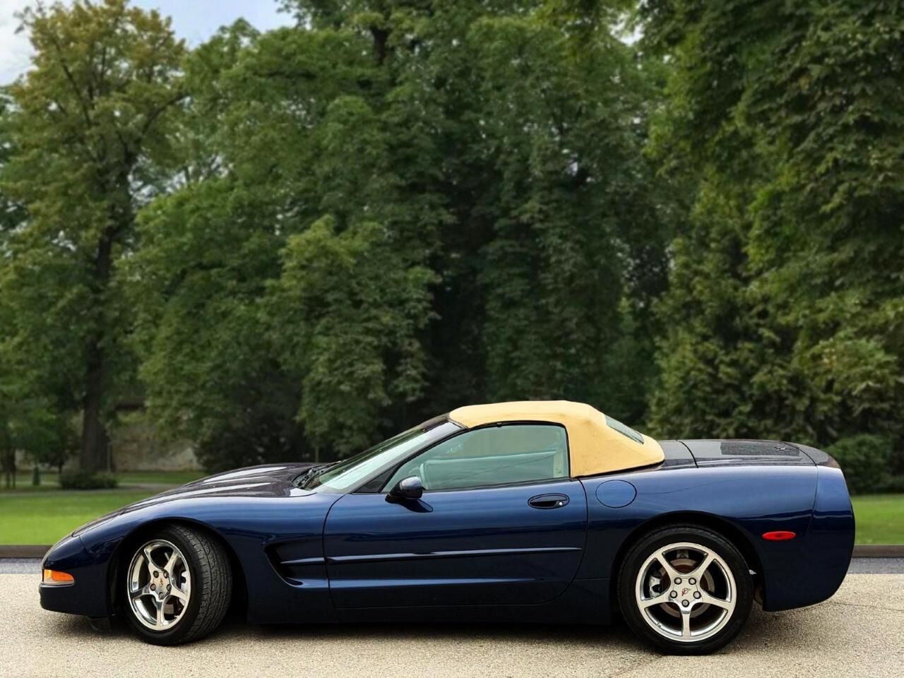 2001 CHEVROLET Corvette