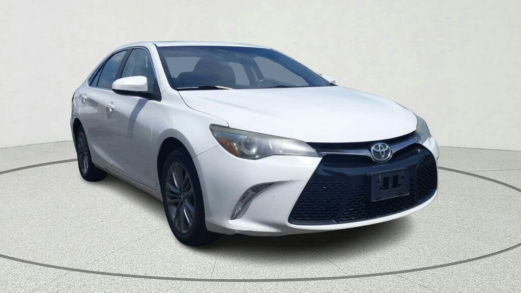 2017 TOYOTA Camry