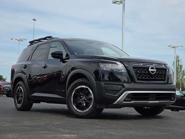 2024 NISSAN Pathfinder