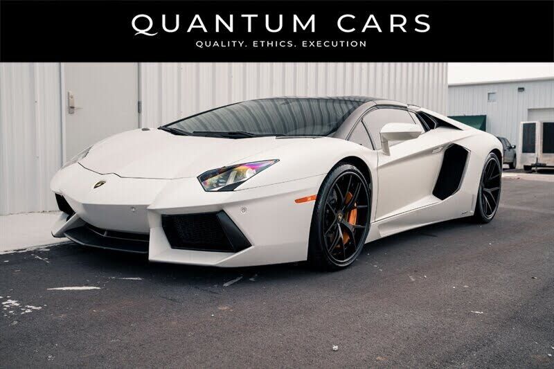 2014 LAMBORGHINI Aventador