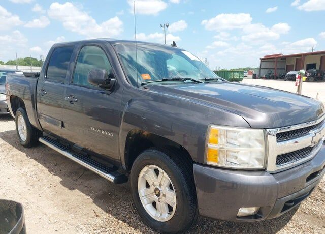 2011 CHEVROLET Silverado