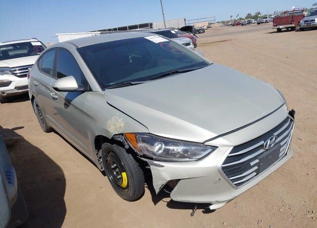 2017 HYUNDAI Elantra