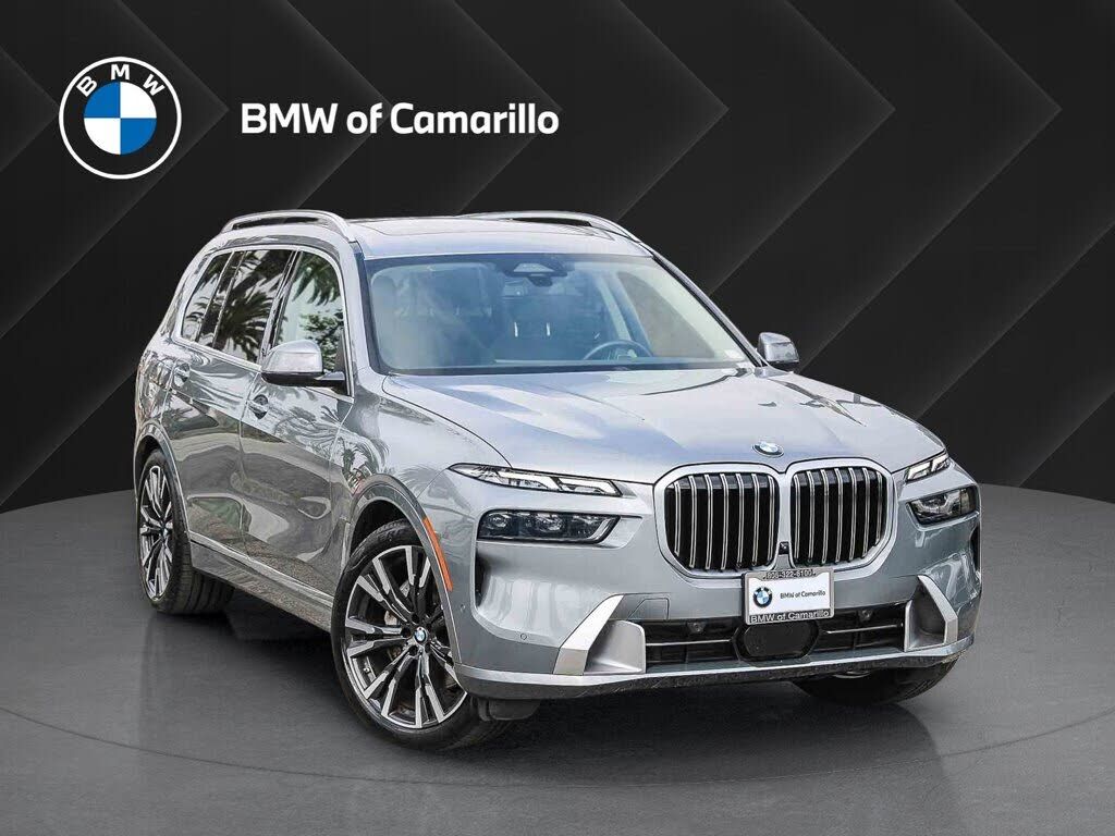 2023 BMW X7