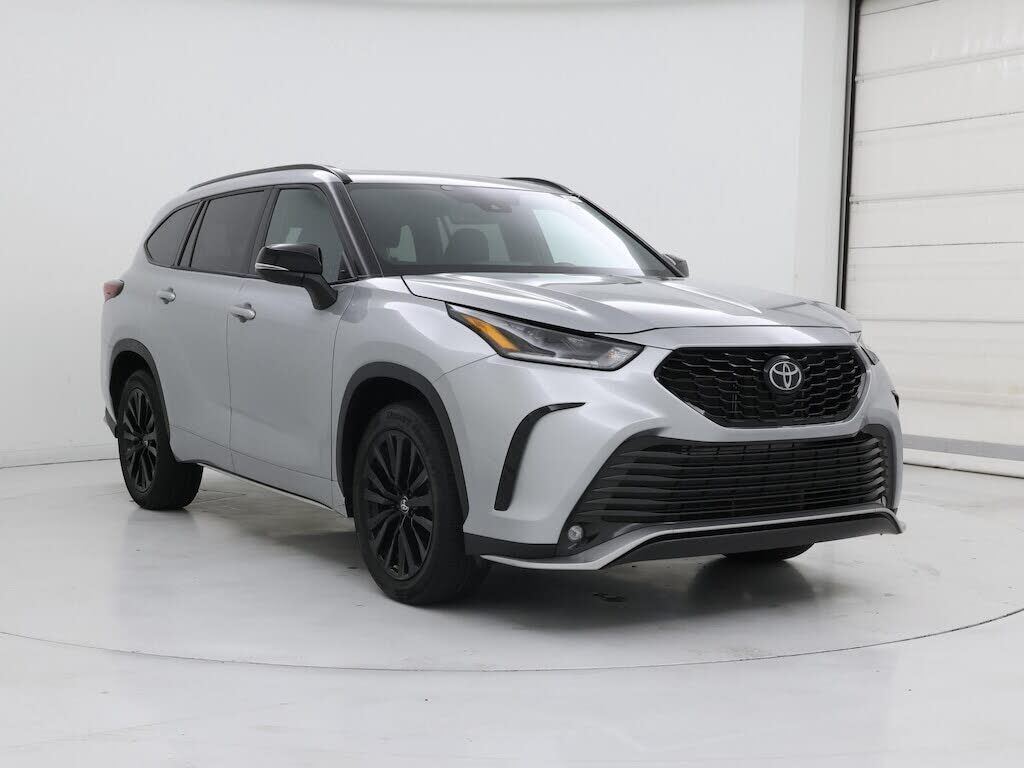 2025 TOYOTA Highlander