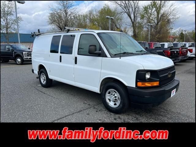 2017 CHEVROLET Express