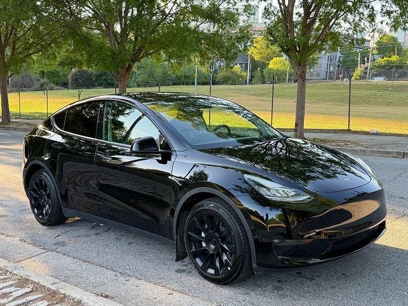 2022 TESLA Model Y
