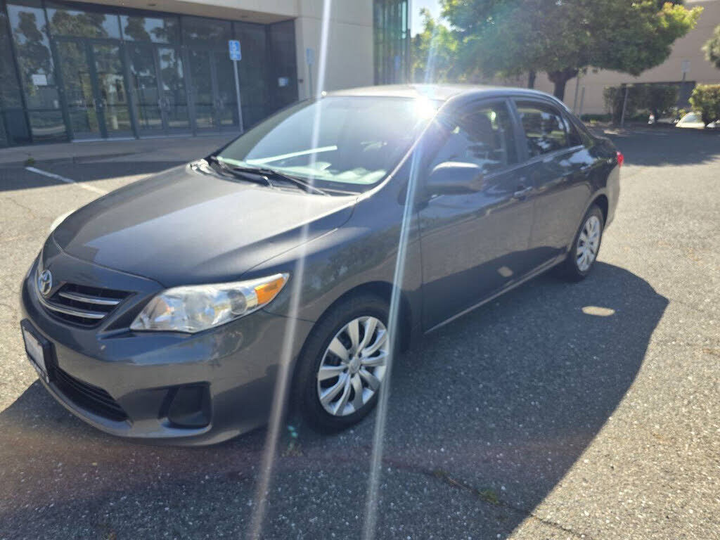 2013 TOYOTA Corolla