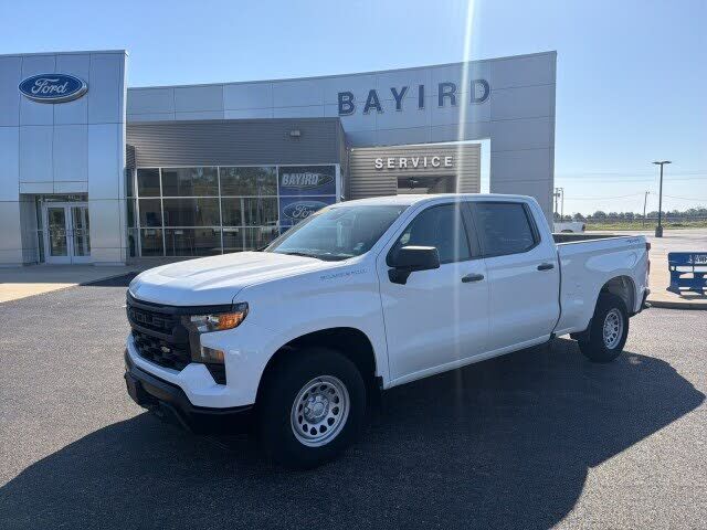 2023 CHEVROLET Silverado