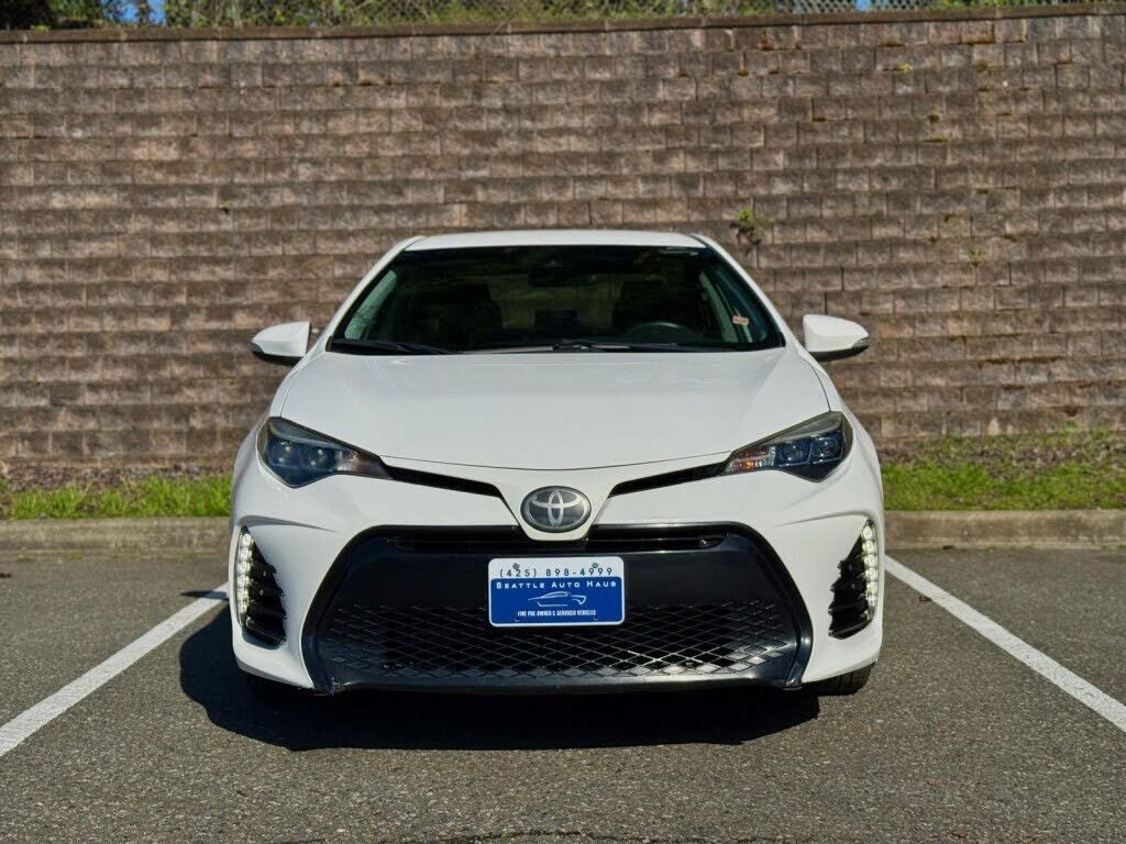 2017 TOYOTA Corolla