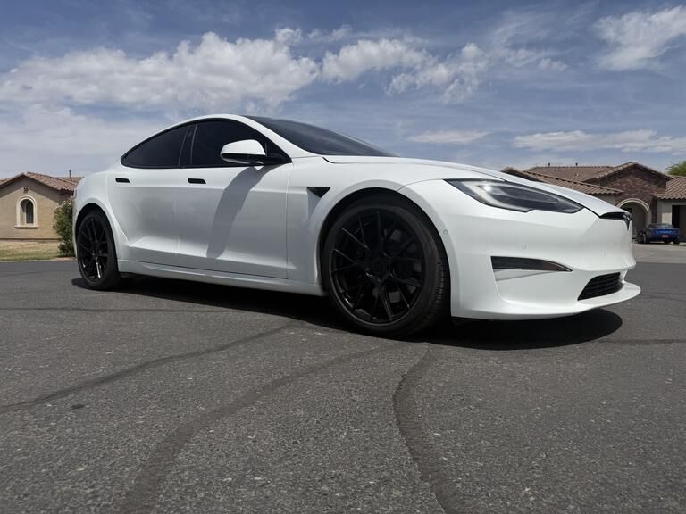 2021 TESLA Model S