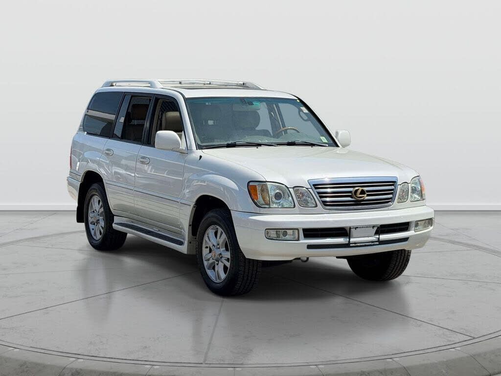 2004 LEXUS LX