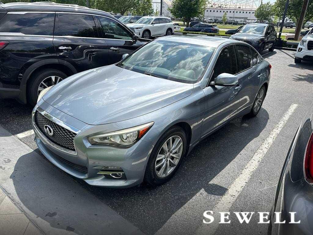 2014 INFINITI Q50