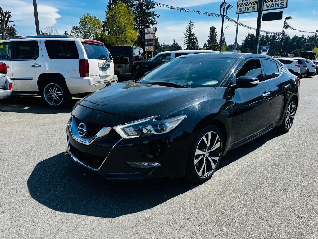 2017 NISSAN Maxima
